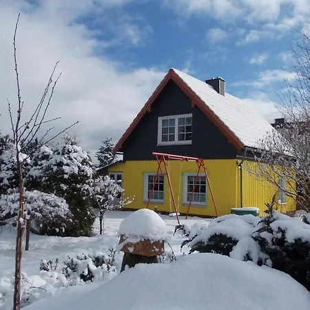 Holiday Apartment With 1 Bedroom